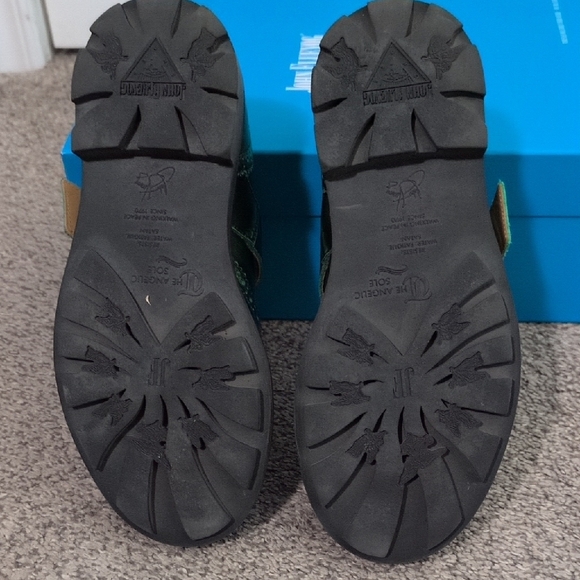 John Fluevog Emerald Green Brogue Mary Janes - Picture 8 of 8